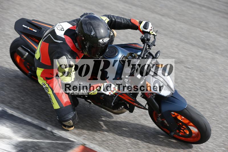 Archiv-2025/07 19.04.2025 Speer Racing ADR/Gruppe gelb/2